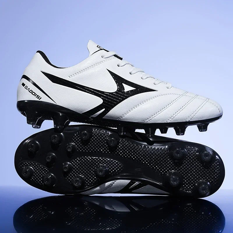 Chaussures de Football Homme et Enfant, Crampons TF/FG Ultralégers Antidérapants pour Terrain Synthétique et Gazon.